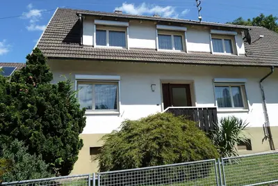 Image de Appartement 'Ferienwohnung Am Wald Dörlinbach' avec vue sur les montagnes, terrasse privée et Wi-Fi