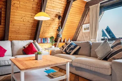 Image de Maison de vacances 'Hafenhuus' avec terrasse privée, jardin privé et Wi-Fi