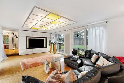 Image de Villa 'Burschelberg' avec terrasse partagée, jardin partagé et Wi-Fi