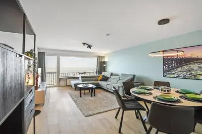 Image de Appartement moderne de 2 chambres avec vue sur la