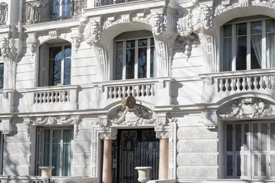 Image de Magnifique appartement rénové, 2 chambres, 1 bureau, central, wifi