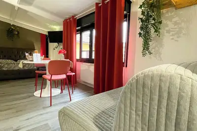 Image de Dea Dreams - Studio apartment Marghera 43 metro 2-step WiFi