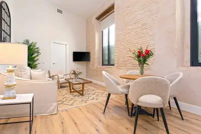 Image de Genteel Home Rodrigo Caro