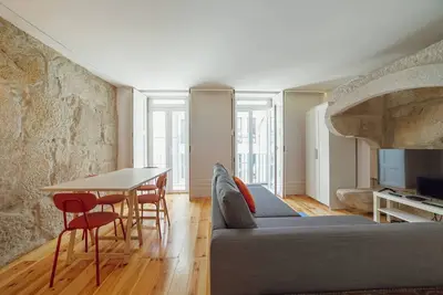 Image de Cozy Almada by Hosty