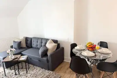 Image de Cosy 1 Bedroom Apartment in the heart of Barry Flat 3