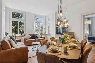 Image de WohnLiebe1-Stilvoll-Klinik-Therme-Zentral