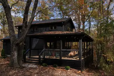 Image de Sleep Hollow at The Retreat at Sunset Bluff