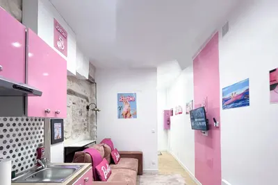 Image de Urban Flat 193 - Barbie in Paris