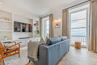 Sea Salt - Tenby - Deux Chambres Appartement, Couchages 4