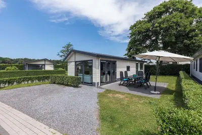 Image de Freestanding 6-person holiday home near the beach.