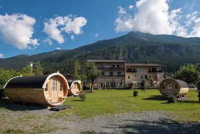 Image de Cabin with living-bedroom, television and air conditioning