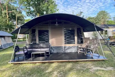 Image de 5-person holiday tent with canopy and terrace