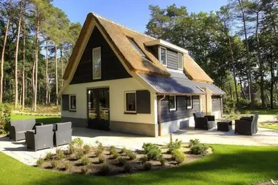 Image de Bungalow with 6 bedrooms and a terrace