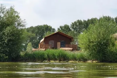 Image de Glampingtent with 2 bedrooms