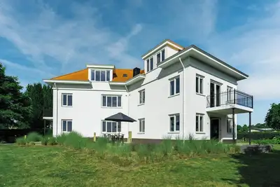 Image de Beautiful spacious apartment for four persons at a short distance from the sea