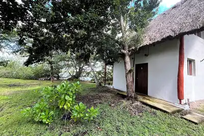 Image de Cabaña Milagros, con vista al lago, en el mejor sitio del Sur de Quintana Roo  5