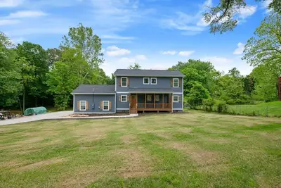 Image de ~Peaceful & Serene~ Lake Nearby~ Lakepoint Close