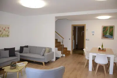 Magnificent home for families and groups in Irun, close to the mountains and the beach