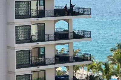 Image de 4bd Oceanfront Unit at Villa La Valencia