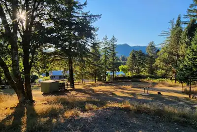 Image de Charming 2-bedroom bungalow in Wine and Fishing Region