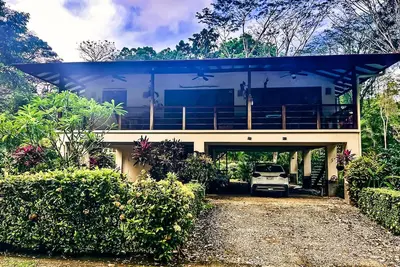 Image de Casa Marriott 2, Lush Jungle, Walk in Beach Pool, Private Waterfall, Muy Bonito!