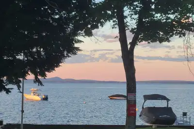 Image de Stunning waterfront on Sebago Lake with guest cottage and boat lift!
