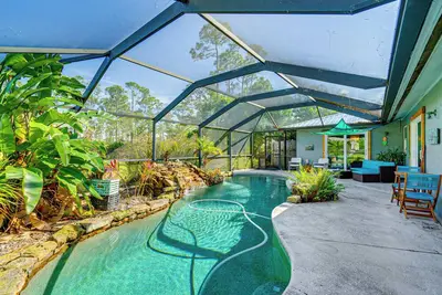 Image de 2 Mi to Boat Ramp: Home in Bokeelia