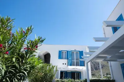 Image de Bambu House with swimming pool in Macari