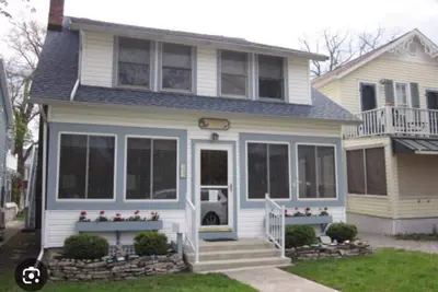 Image de Complete Remodel for 2025 in Prime Location in Lakeside!