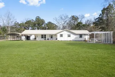 Image de Southern Solitude: A Quiet Getaway for Relaxation!