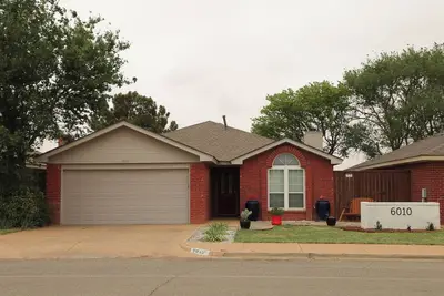 Charming 2-bedroom on the 18th Hole