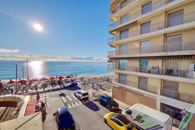 Image de Menton Two-room apartment Seafront