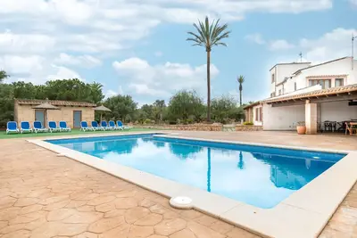 Image de Maison de vacances 'Sant Blai Nou' avec piscine privée, terrasse privée et Wi-Fi