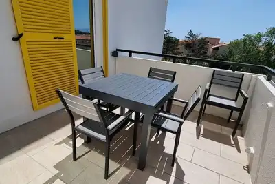 Image de Superbe appartement entièrement rénové 5est211
