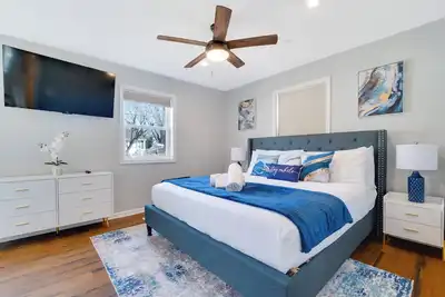 Image de Family/Group Retreat Near Usna stadium & Downtown Annapolis; Private yard