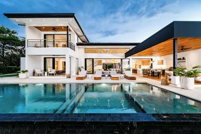 Image de Newly Built Luxury Villa with Private Pool & Beach Club Access