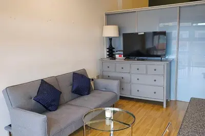 Image de Apartment - Free Parking & Near Hospital