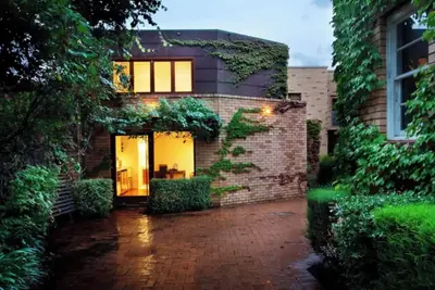 Image de Award-Winning Architectural Loft