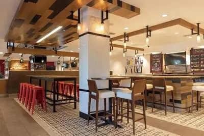 Image de Indulge in Comfort! 4 Pet-Friendly Units, Near Disneyland Resort