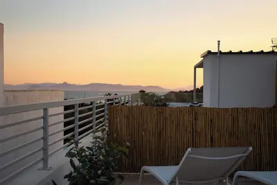 Image de 2 Riviera Escape Penthouse avec terrasse sur le toit