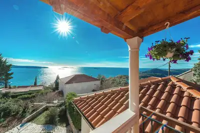 Image de Villa Platanus with Private Pool & Sea View