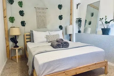 Eco Retreat Near Ferry to Culebra | Solar Energy & Nature