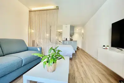 Image de This condominium is a 0 bedroom(s), 1 bathrooms, located in Beausoleil, Fm.