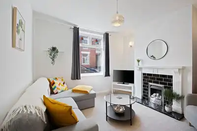 Image de Mid-Long Stay| Contractors | Families | Relocators Free Parking & Fast Wi-Fi