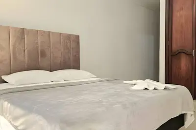 Image de Book your room now Hotel, Limonar neighborhood