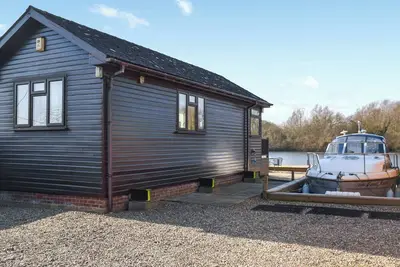 Image de 1 chambres à coucher à Brundall