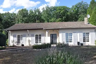 Image de Agréable Maison \"Bruyère et Charmes de Bourgogne\" (proche Cluny, Taizé)