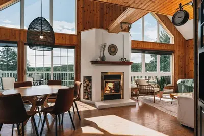 Image de Chalet avec spa au lac Tyrol