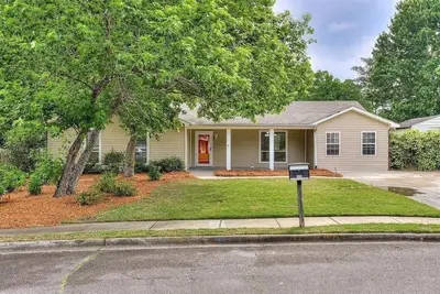 Image de Masters 2026 Rental! 3 Bed 2 Bath!