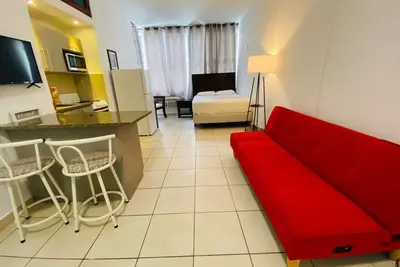 Image de Charming Studio in Condado w/Pool Steps to Beach